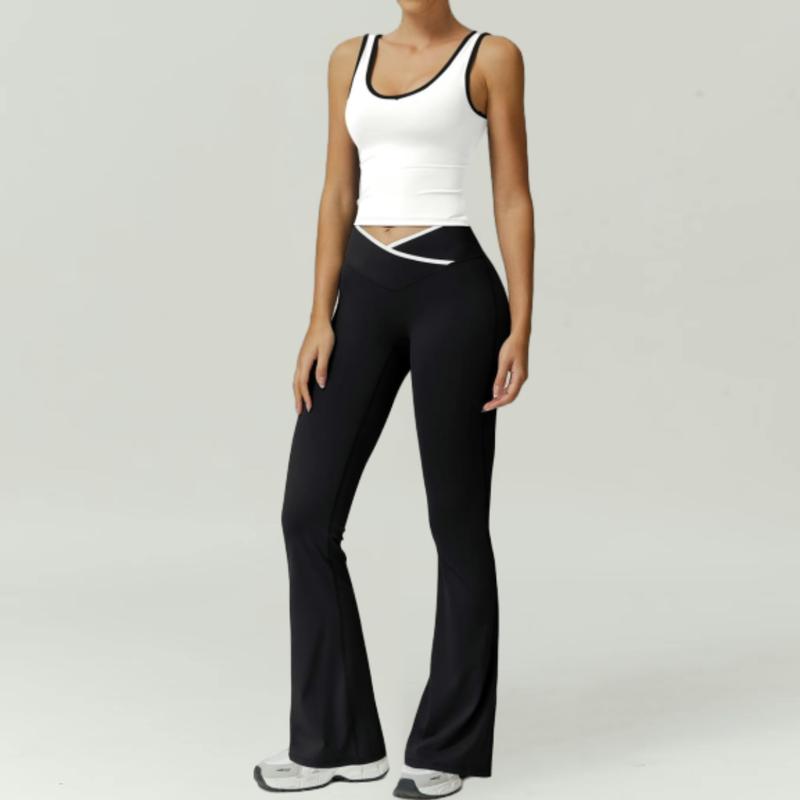 Contrast-Trim Crop & Flare Set: Stylish Athleisure for Yoga & Running